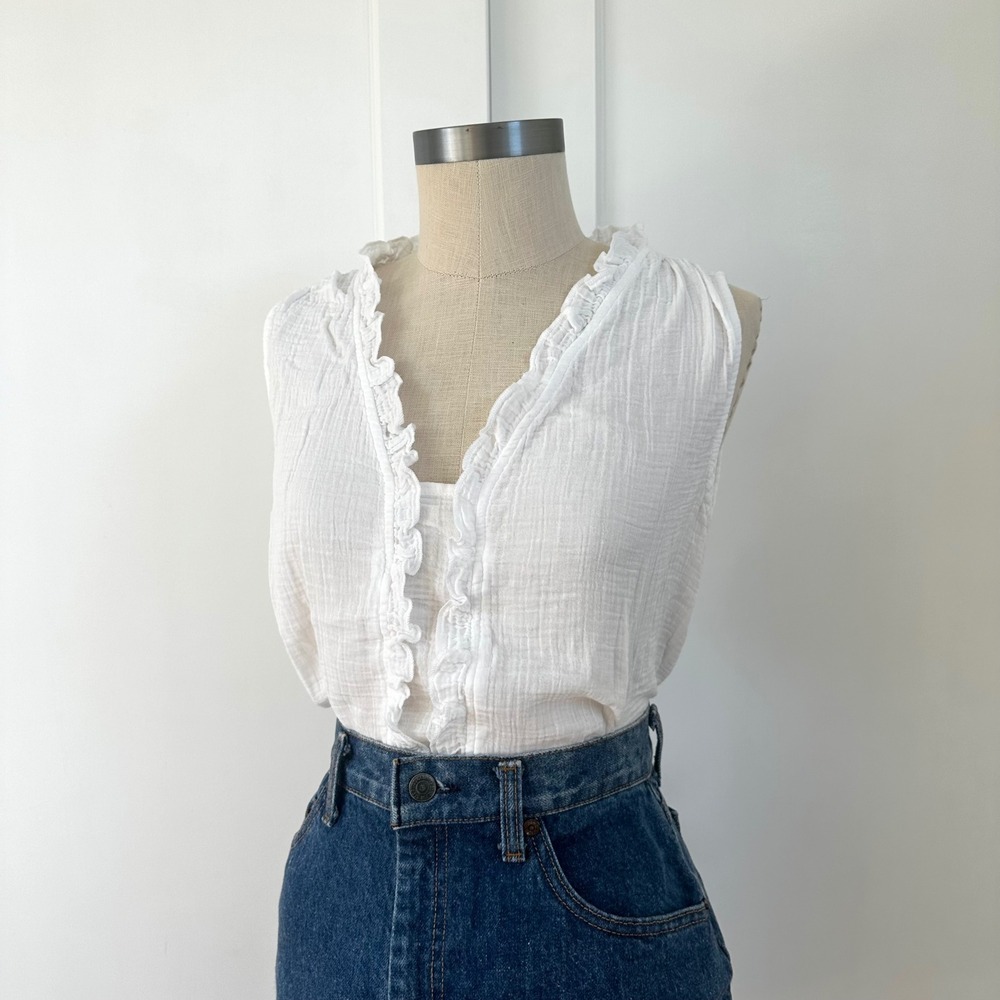 Liz Claiborne Vintage Y2K White Cotton Gauze Ruffle Blouse XS Cottagecore Top